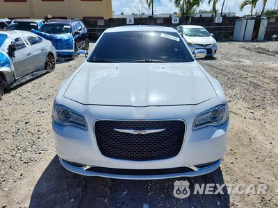 Piąte zdjęcie samochodu w środku: 2016 CHRYSLER 300C VIN:2C3CCAEG6GH147594 - miniatura