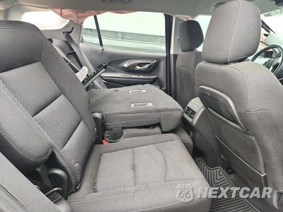 Zdjęcie 10 z 12 samochodu: 2022 GMC TERRAIN SLE VIN:3GKALMEV5NL197236 - miniatura