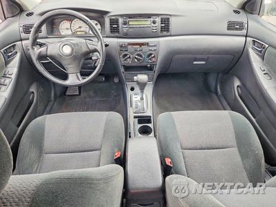 Zdjęcie 8 z 12 samochodu: 2004 TOYOTA COROLLA S VIN:2T1BR32E54C228497 - miniatura
