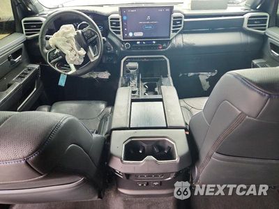 Zdjęcie 8 z 13 samochodu: 2025 TOYOTA TUNDRA PLATINUM HV VIN:5TFNC5DB4SX091323 - miniatura