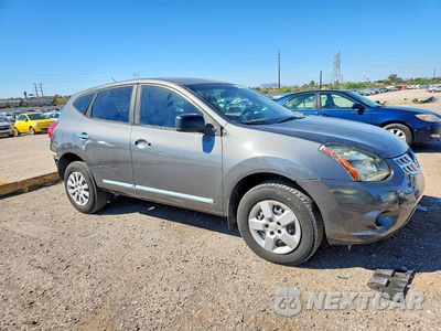 Czwarte zdjęcie samochodu z boku: 2014 NISSAN ROGUE SELECT S VIN:JN8AS5MT6EW608596 - miniatura
