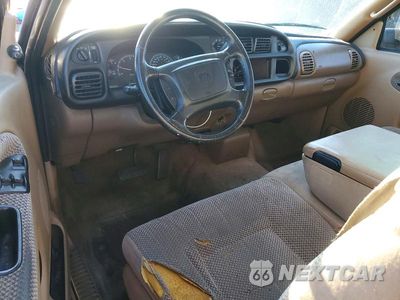 Zdjęcie 8 z 12 samochodu: 2002 DODGE RAM 2500 VIN:3B7KC23Z02M271131 - miniatura