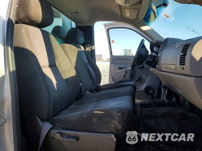 Zdjęcie 10 z 12 samochodu: 2011 CHEVROLET SILVERADO K2500 HEAVY DUTY VIN:1GC0KVCG7BF221028 - miniatura