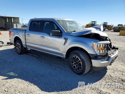 Czwarte zdjęcie samochodu z boku: 2023 FORD F150 SUPERCREW VIN:1FTEW1EP3PFD34255 - miniatura