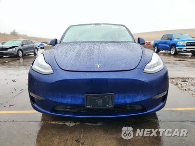 Piąte zdjęcie samochodu w środku: 2022 TESLA MODEL Y VIN:7SAYGDEE8NF323332 - miniatura