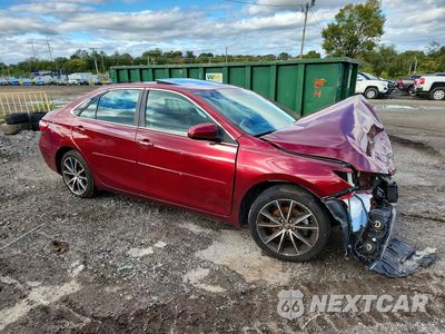 Czwarte zdjęcie samochodu z boku: 2017 TOYOTA CAMRY XSE VIN:4T1BF1FK9HU633005 - miniatura