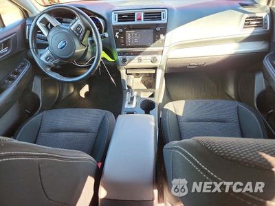 Zdjęcie 8 z 12 samochodu: 2017 SUBARU OUTBACK 2.5I PREMIUM VIN:4S4BSAFC0H3365293 - miniatura