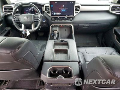 Zdjęcie 8 z 12 samochodu: 2024 TOYOTA TUNDRA LIMITED HV VIN:5TFJC5DB5RX040714 - miniatura