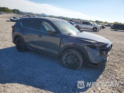 Czwarte zdjęcie samochodu z boku: 2022 MAZDA CX-5 PREFERRED VIN:JM3KFBCM6N0525287 - miniatura