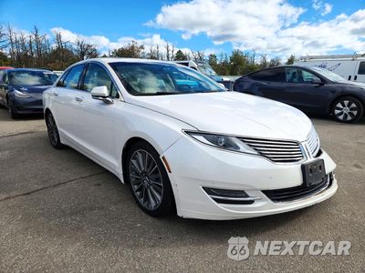 Czwarte zdjęcie samochodu z boku: 2015 LINCOLN MKZ HYBRID VIN:3LN6L2LU1FR601711 - miniatura