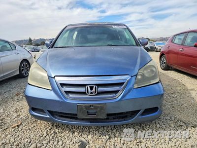 Piąte zdjęcie samochodu w środku: 2005 HONDA ODYSSEY EXL VIN:5FNRL38745B092918 - miniatura