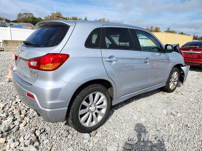 Trzecie zdjęcie samochodu z tyłu: 2011 MITSUBISHI OUTLANDER SPORT SE VIN:JA4AR4AUXBZ013270 - miniatura