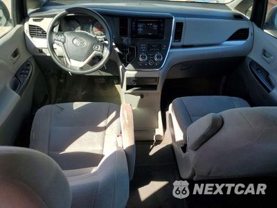 Zdjęcie 8 z 13 samochodu: 2015 TOYOTA SIENNA L 7-PASSENGER VIN:5TDZK3DC5FS569357 - miniatura