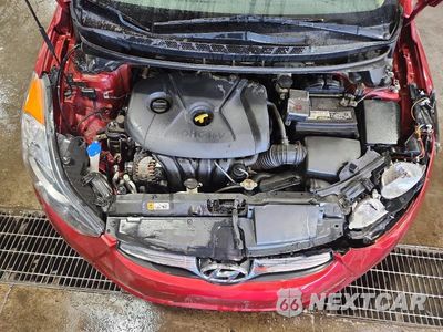 Zdjęcie 11 z 12 samochodu: 2013 HYUNDAI ELANTRA GLS VIN:5NPDH4AE1DH196731 - miniatura