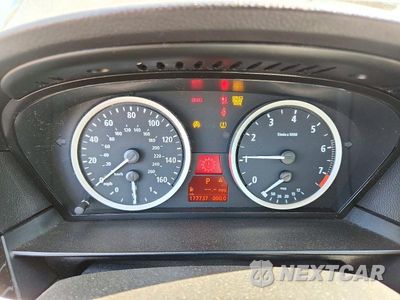 Zdjęcie 9 z 12 samochodu: 2006 BMW 530 XI VIN:WBANF73596CU19022 - miniatura