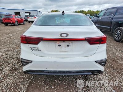 Zdjęcie 6 z 13 samochodu: 2021 KIA FORTE LXS VIN:3KPF24AD8ME410586 - miniatura