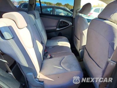 Zdjęcie 11 z 13 samochodu: 2008 TOYOTA RAV4 BASE VIN:JTMBD33V886072563 - miniatura