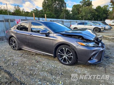 Czwarte zdjęcie samochodu z boku: 2020 TOYOTA CAMRY SE VIN:4T1J31AK6LU536669 - miniatura