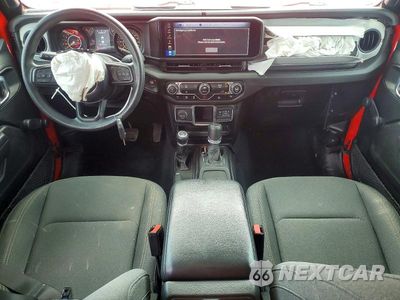 Zdjęcie 8 z 12 samochodu: 2024 JEEP GLADIATOR SPORT VIN:1C6HJTAG2RL118728 - miniatura