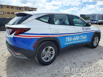 Trzecie zdjęcie samochodu z tyłu: 2025 HYUNDAI TUCSON SE VIN:5NMJA3DE4SH520522 - miniatura