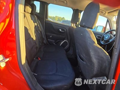 Zdjęcie 11 z 13 samochodu: 2015 JEEP RENEGADE LATITUDE VIN:ZACCJABH0FPB58028 - miniatura