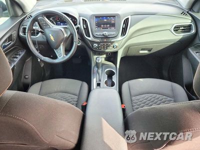 Zdjęcie 8 z 13 samochodu: 2021 CHEVROLET EQUINOX LT VIN:3GNAXKEV0ML359705 - miniatura