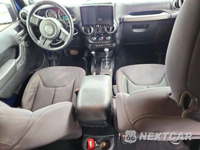 Zdjęcie 8 z 12 samochodu: 2013 JEEP WRANGLER UNLIMITED SPORT VIN:1C4BJWDG0DL504178 - miniatura