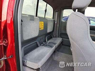 Zdjęcie 10 z 12 samochodu: 2005 TOYOTA TACOMA ACCESS CAB VIN:5TEUU42N75Z102358 - miniatura