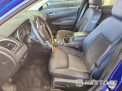 Zdjęcie 7 z 13 samochodu: 2018 CHRYSLER 300 TOURING VIN:2C3CCARG4JH195659 - miniatura