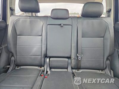 Zdjęcie 10 z 13 samochodu: 2019 VOLKSWAGEN TIGUAN SE VIN:3VV3B7AX1KM031769 - miniatura