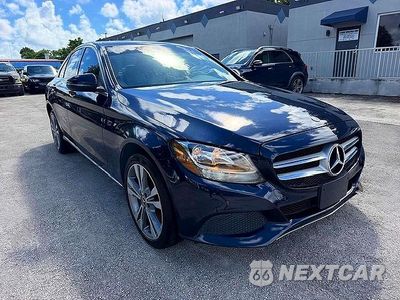 Czwarte zdjęcie samochodu z boku: 2018 MERCEDES-BENZ C 300 4MATIC VIN:55SWF4KB8JU242678 - miniatura