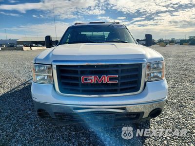 Piąte zdjęcie samochodu w środku: 2008 GMC SIERRA K3500 VIN:1GDJK39678E168817 - miniatura