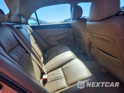 Zdjęcie 10 z 12 samochodu: 2004 HONDA ACCORD EX VIN:1HGCM66534A034121 - miniatura