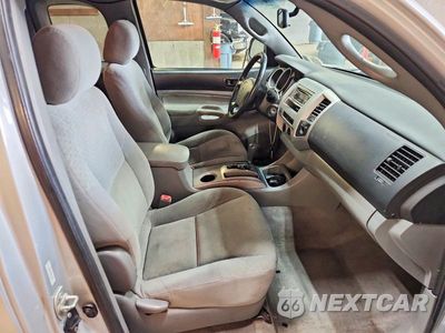 Zdjęcie 10 z 12 samochodu: 2008 TOYOTA TACOMA BASE VIN:5TETX22N08Z470330 - miniatura