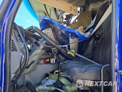 Zdjęcie 7 z 14 samochodu: 2016 KENWORTH CONSTRUCTION T680 VIN:1XKYD49X2GJ470098 - miniatura