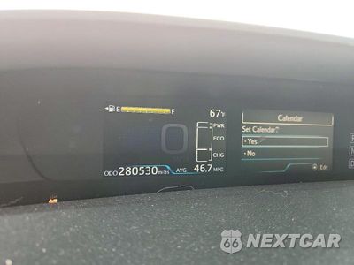 Zdjęcie 9 z 12 samochodu: 2016 TOYOTA PRIUS THREE TOURING VIN:JTDKARFU9G3021975 - miniatura