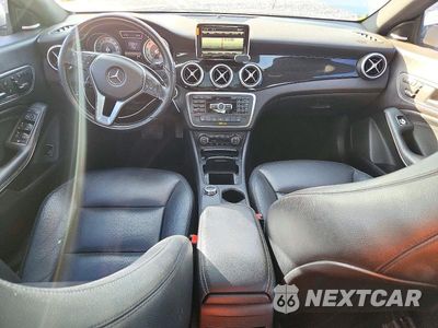 Zdjęcie 8 z 12 samochodu: 2014 MERCEDES-BENZ CLA 250 4MATIC VIN:WDDSJ4GB1EN134455 - miniatura