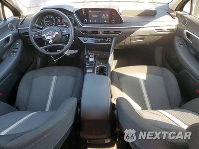 Zdjęcie 8 z 12 samochodu: 2022 HYUNDAI SONATA SE VIN:5NPEG4JA5NH141303 - miniatura