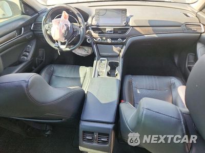 Zdjęcie 8 z 12 samochodu: 2018 HONDA ACCORD HYBRID EXL VIN:1HGCV3F62JA012708 - miniatura