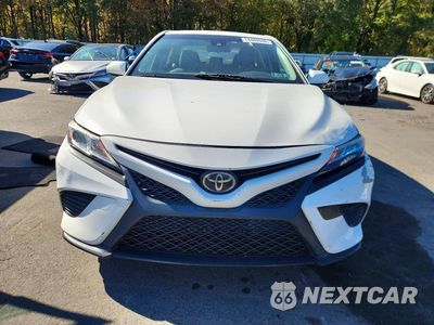 Piąte zdjęcie samochodu w środku: 2018 TOYOTA CAMRY SE VIN:JTNB11HK4J3004954 - miniatura