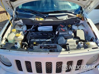 Zdjęcie 12 z 13 samochodu: 2014 JEEP PATRIOT LATITUDE VIN:1C4NJRFB7ED852250 - miniatura