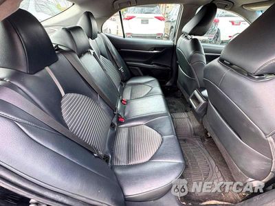 Zdjęcie 6 z 10 samochodu: 2019 TOYOTA CAMRY SE VIN:4T1B11HK5KU249970 - miniatura