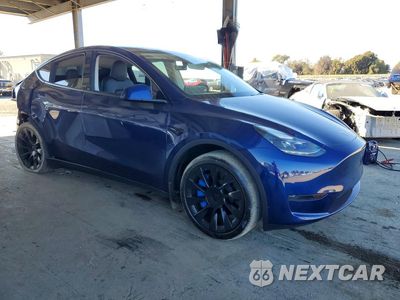 Czwarte zdjęcie samochodu z boku: 2024 TESLA MODEL Y VIN:7SAYGDED7RF154000 - miniatura
