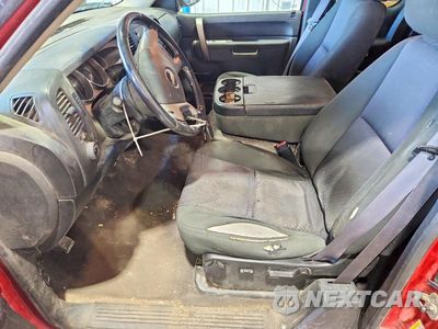 Zdjęcie 7 z 12 samochodu: 2011 CHEVROLET SILVERADO K1500 LT VIN:1GCRKSE38BZ255431 - miniatura