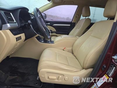 Zdjęcie 7 z 13 samochodu: 2017 TOYOTA HIGHLANDER XLE VIN:5TDJZRFH5HS363267 - miniatura