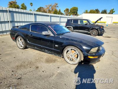Czwarte zdjęcie samochodu z boku: 2006 FORD MUSTANG GT VIN:1ZVFT82H265230926 - miniatura