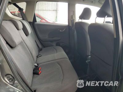 Zdjęcie 10 z 12 samochodu: 2013 HONDA FIT VIN:JHMGE8G38DC013774 - miniatura