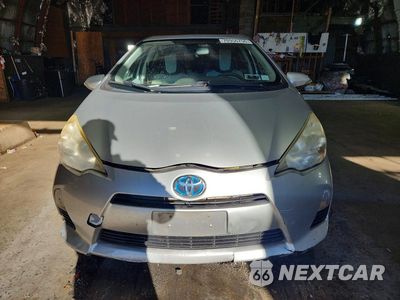 Piąte zdjęcie samochodu w środku: 2013 TOYOTA PRIUS C ONE VIN:JTDKDTB31D1536624 - miniatura