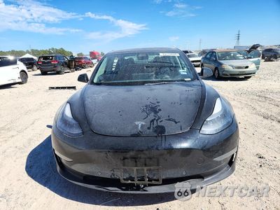 Piąte zdjęcie samochodu w środku: 2022 TESLA MODEL 3 VIN:5YJ3E1EAXNF286647 - miniatura