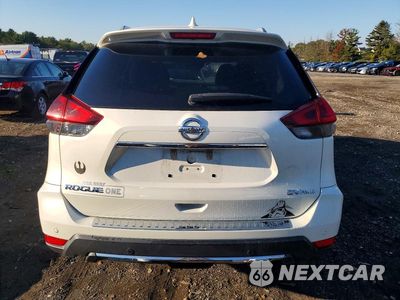Zdjęcie 6 z 12 samochodu: 2019 NISSAN ROGUE SV VIN:5N1AT2MV2KC830988 - miniatura